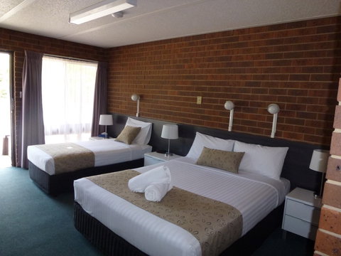 Healesville Motor Inn - Darwin Holiday 1