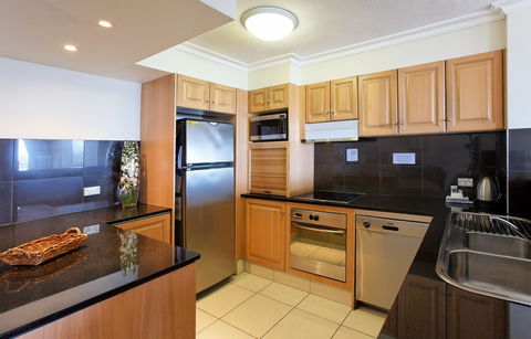 La Grande Apartments Broadbeach - Darwin Holiday 2