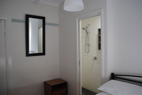 Highfield Private Hotel - Darwin Holiday 0