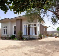 Driftwood Beach Cottage - Darwin Holiday
