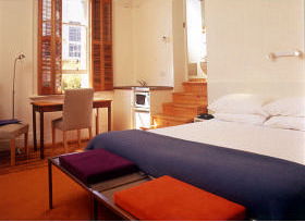 The Hatton - Darwin Holiday 0