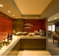 Hilton On The Park Melbourne - Darwin Holiday