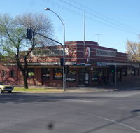 Newmarket Hotel