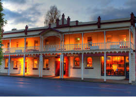 Royal George Hotel - Darwin Holiday 0