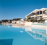 Absolute Beachfront Opal Cove Resort - Darwin Holiday