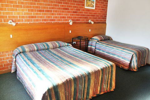 Catalina Motel Lake Macquarie - Darwin Holiday 5