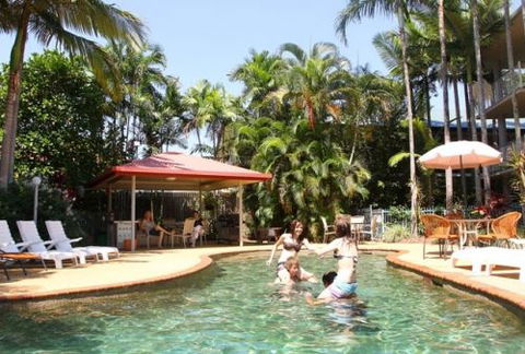 Cairns Reef Apartments And Motels - Darwin Holiday 1