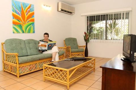 Cairns Reef Apartments And Motels - Darwin Holiday 3