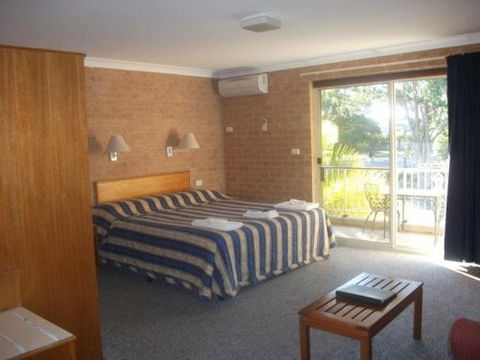 Huskisson Bayside Resort - Jervis Bay - Darwin Holiday 0