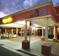 Commodore Motor Inn Albury NSW - Darwin Holiday
