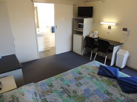 Moura Motel - Darwin Holiday 4