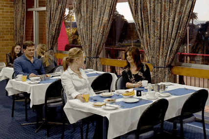 Tudor Inn Motel - Darwin Holiday 1