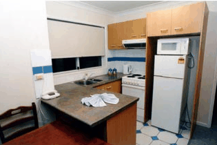 Costa Dora Holiday Apartments - Darwin Holiday 4