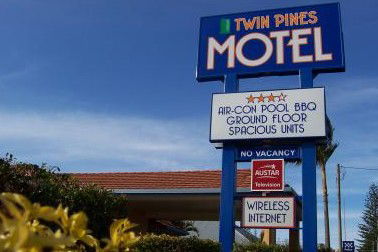 Twin Pines Motel - Darwin Holiday 3