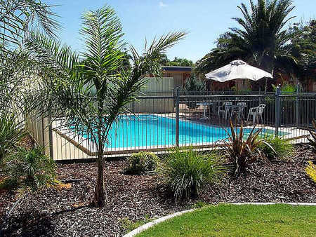 Renmark Motor Inn - Darwin Holiday 0