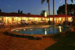 Tuncurry Sunset Motel - Darwin Holiday 2