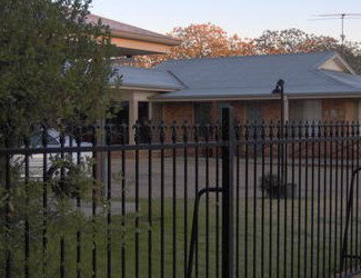 Koreela Park Motor Inn - Darwin Holiday 1