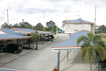 Browns Plains Motor Inn - Darwin Holiday 2