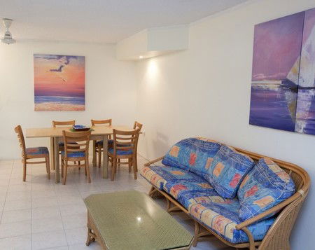 Marina Terraces Holiday Apartments - Darwin Holiday 4