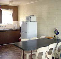Wool Bay Holiday Units - Darwin Holiday
