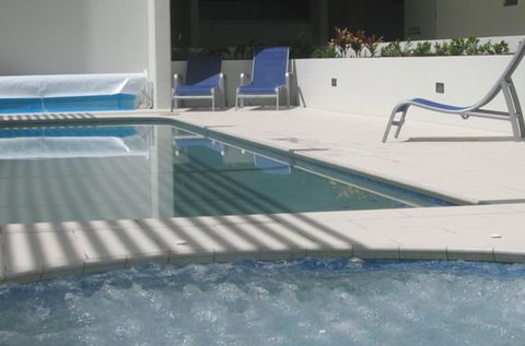 Space Holiday Apartments - Darwin Holiday 2