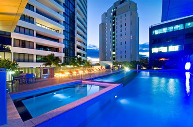 Aria Apartments Broadbeach - Darwin Holiday 11