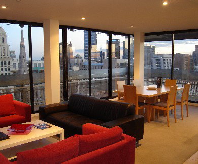 Quest Hero On Russell - Darwin Holiday 0