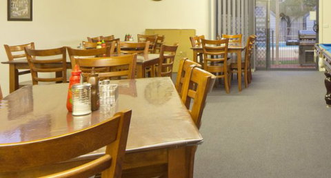 Rosebud Motel - Darwin Holiday 1