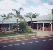 Clermont Motor Inn - Darwin Holiday