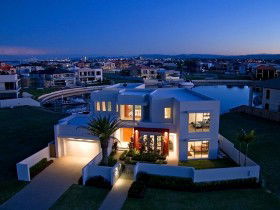 Valencia - Darwin Holiday 0