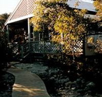 Dolphin Chalet - Darwin Holiday