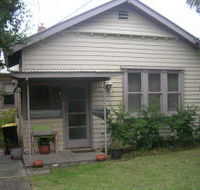 Peartree Cottage - Darwin Holiday