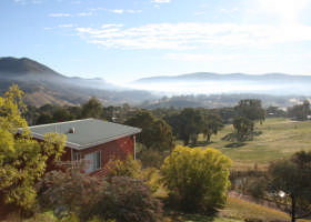 Howqua VIC Darwin Holiday