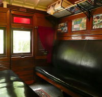 Mt Nebo Railway Carriage amp Chalet - Darwin Holiday
