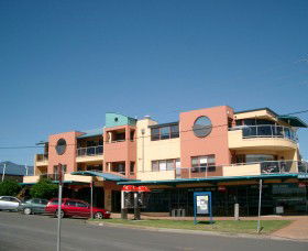 Heavenly Huskisson - Darwin Holiday 0