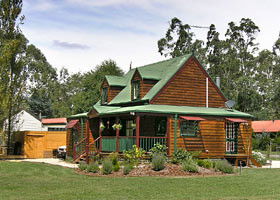 Mystic Mountains Holiday Cottages - Darwin Holiday 0