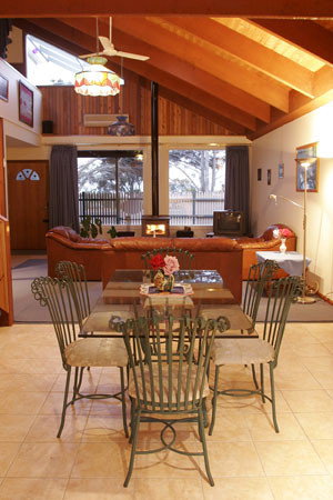 Black Dolphin Luxury Accommodation - Darwin Holiday 4