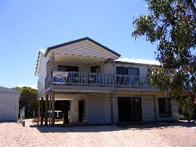 Acacia Beach House - Darwin Holiday 0