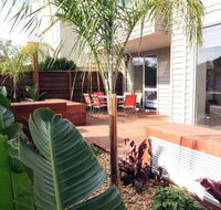 Beachside Properties Hampton - Darwin Holiday