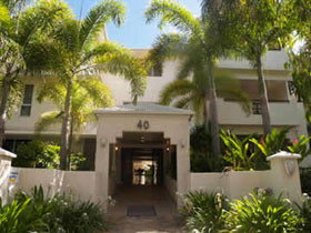 Latitude 16 - Darwin Holiday 0