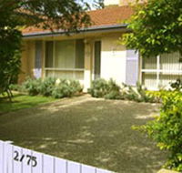 Lavender Cottage Beach House - The Beach House Built For Two - Darwin Holiday