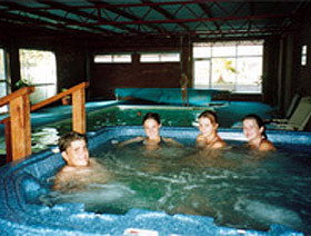 Allandale Wood Chalets - Darwin Holiday 0