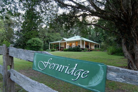 Fernridge Farm Cottage - Darwin Holiday 0
