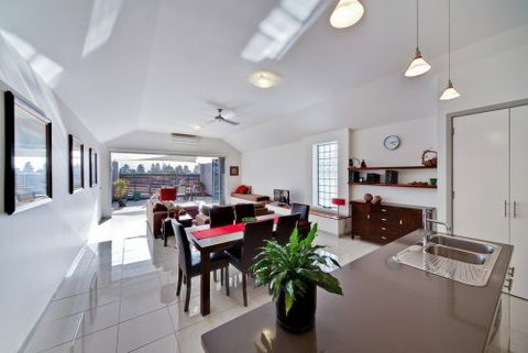 Hearn's Port Fairy Accommodation - Darwin Holiday 9