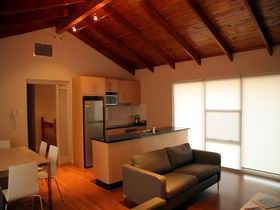 Ethelton Serviced Apartments - Darwin Holiday 0