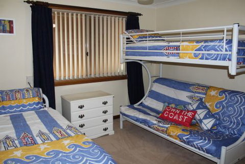 Tomakin Beach House - Darwin Holiday 4