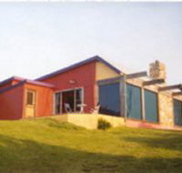 Blue Gate Farmhouse - Darwin Holiday