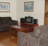 Hooters Hut And Possums Hollow - Darwin Holiday