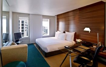 Hilton Sydney - Darwin Holiday 17