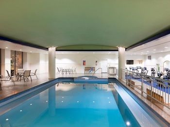 Pullman Melbourne Albert Park - Darwin Holiday 39